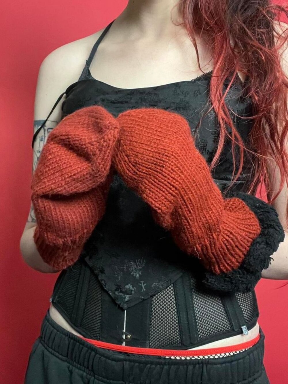 Burnt orange mittens 🧡❤️​